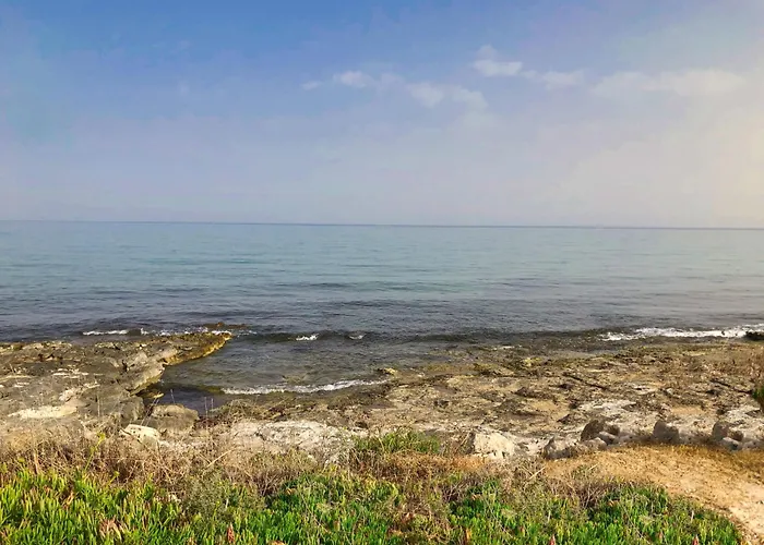 Schoener Zentraler Direkt Am Sandstrand Auf Sizilien By Interhome Ferienhaus